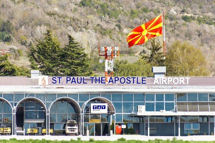 Продолжен рокот за понуди на повикот за субвенционирани летови