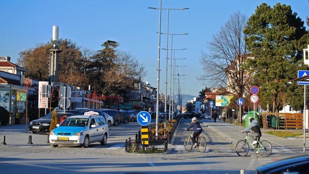 Од денес еден час паркинг чини 30 денари