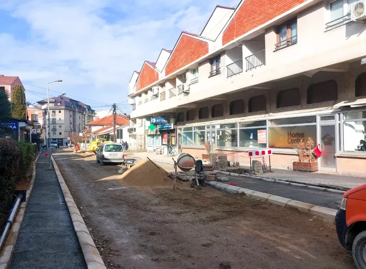 Привршува уредувањето на дел од улицата „Дејан Војвода“ кај ЕВН (Фото)