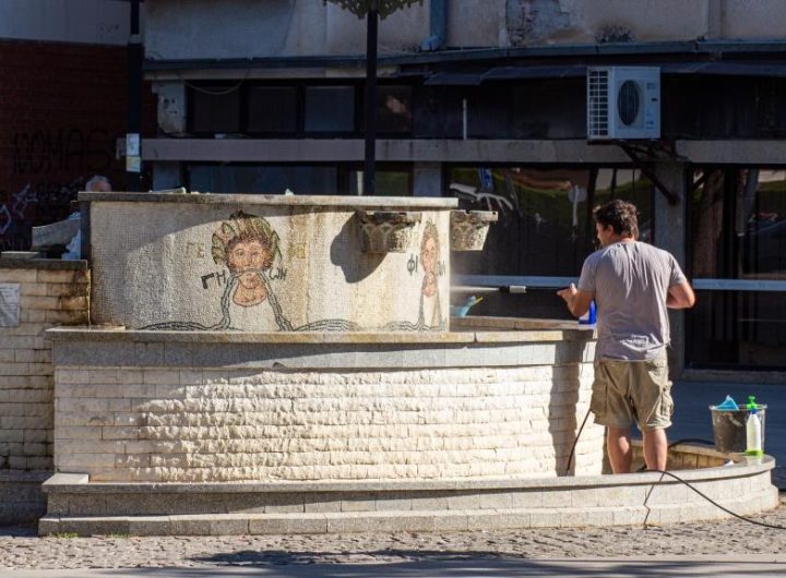 Се санира фонтаната „Четирите рајски реки: Гион, Фисон, Тигар и Еуфрат“ кај плоштадот до „Мини Маркет“