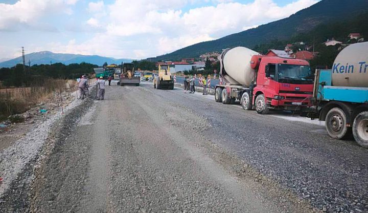 Трајановски: Продолжува координацијата на активностите за  изградба на автопатот Кичево-Охрид со цел запазување на роковите