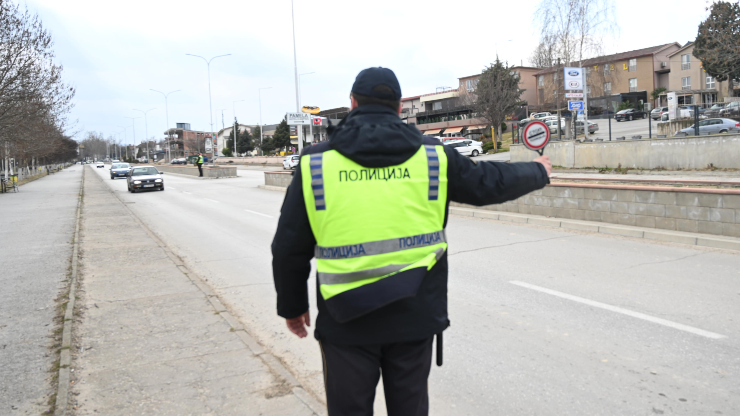 Изречени 57 санкции за сообраќајни прекршоци во струшко, лишено од слобода едно лице, одземено возило