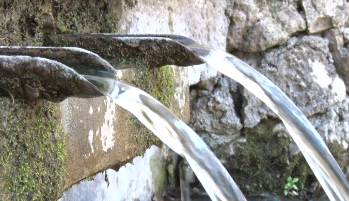Укината е забраната за пиење на водата од четири артериски чешми во Охрид