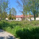 Граѓаните апелираат да се искоси и уреди зелениот појас на поранешното игралиште кај Историскиот архив (Фото)